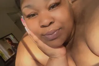 last night in this borning town cum lemme turn You Up 70$ qv special - Image 5